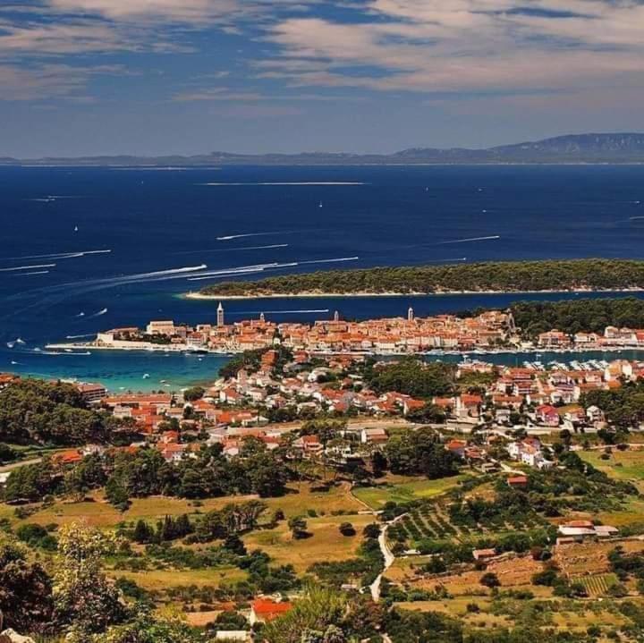 Apartman Belisima Deluxe Supetarska Draga Zewnętrze zdjęcie