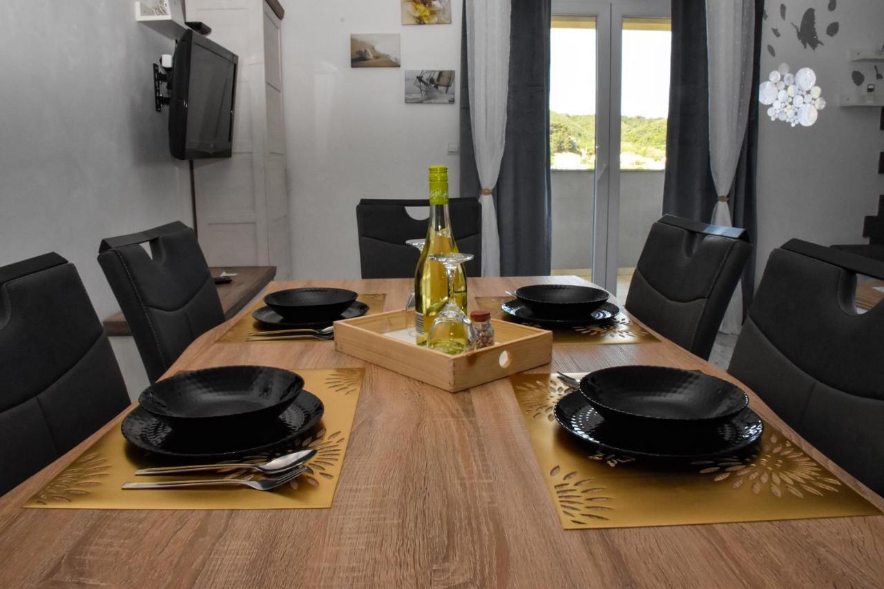 Apartman Belisima Deluxe Supetarska Draga Zewnętrze zdjęcie