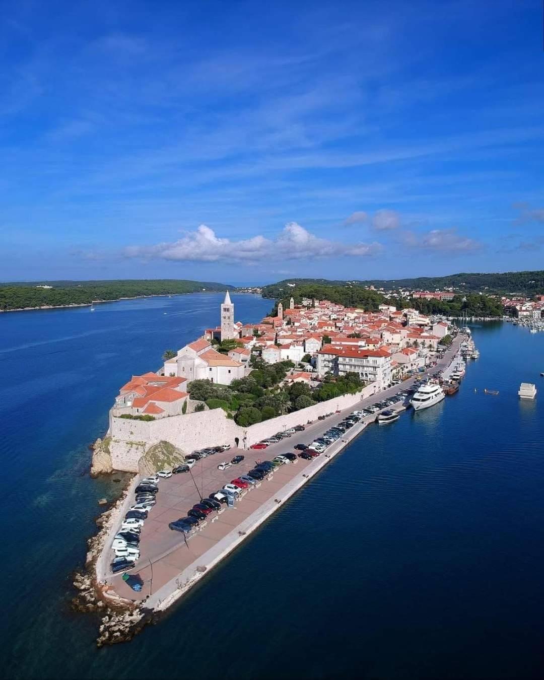 Apartman Belisima Deluxe Supetarska Draga Zewnętrze zdjęcie
